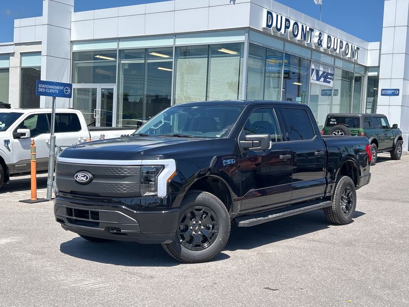 2025 Ford F-150 Lightning
