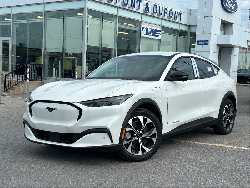 2025 Ford Mustang Mach-E