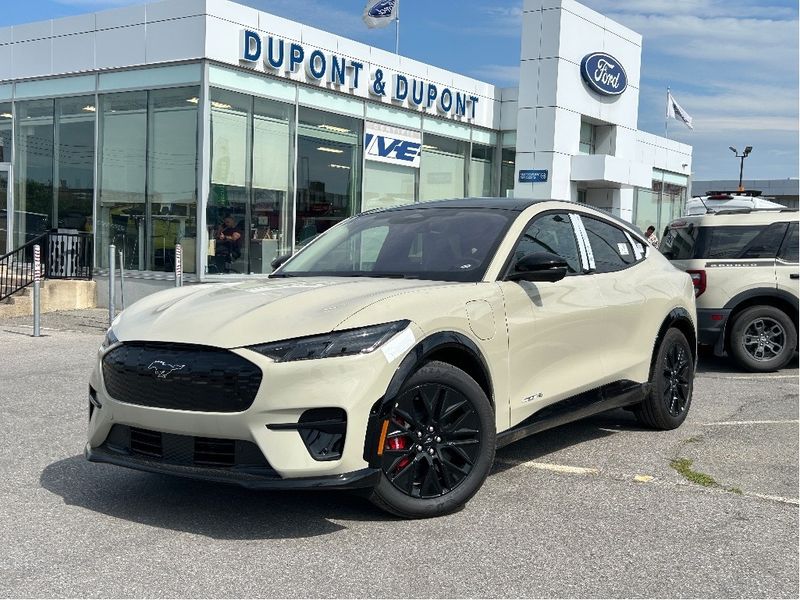 2025 Ford Mustang Mach-E