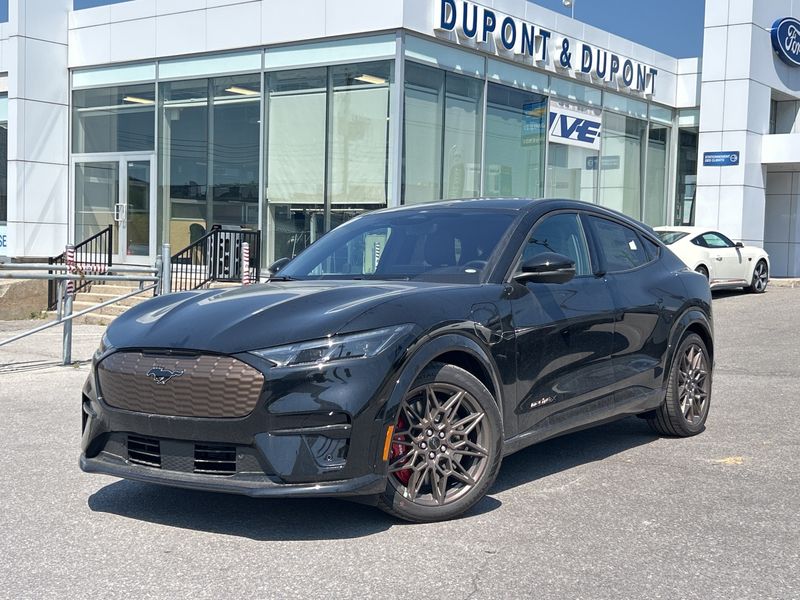 2025 Ford Mustang Mach-E