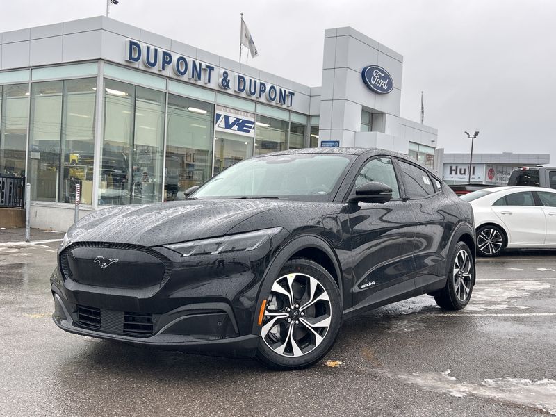 2025 Ford Mustang Mach-E