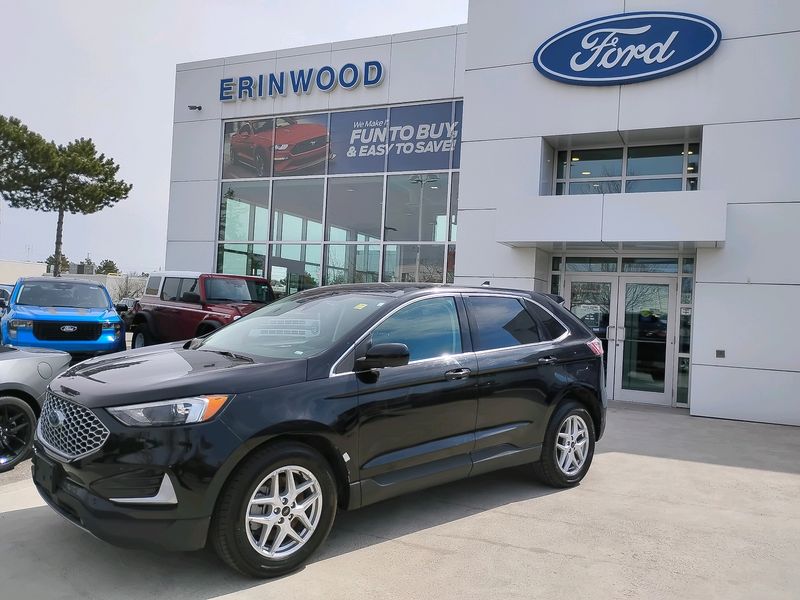 2023 Ford Edge