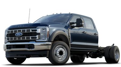 2023 Ford Super Duty F-550 DRW