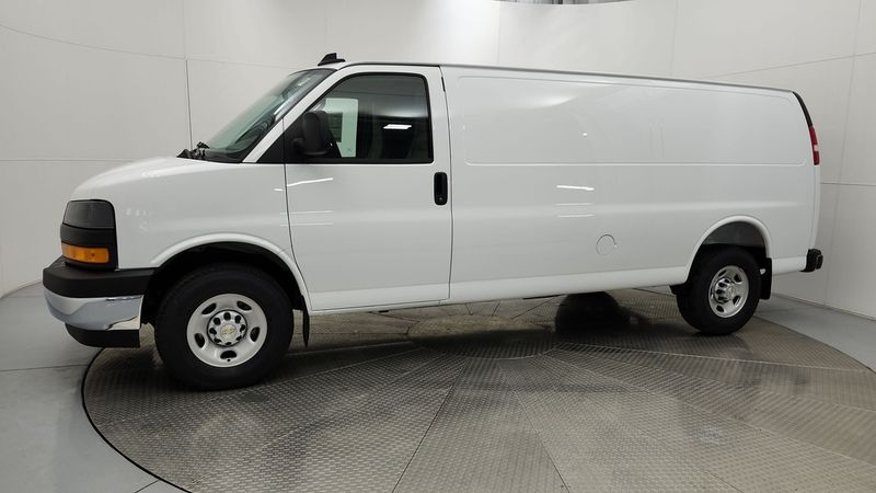 2025 Chevrolet Express Cargo Van