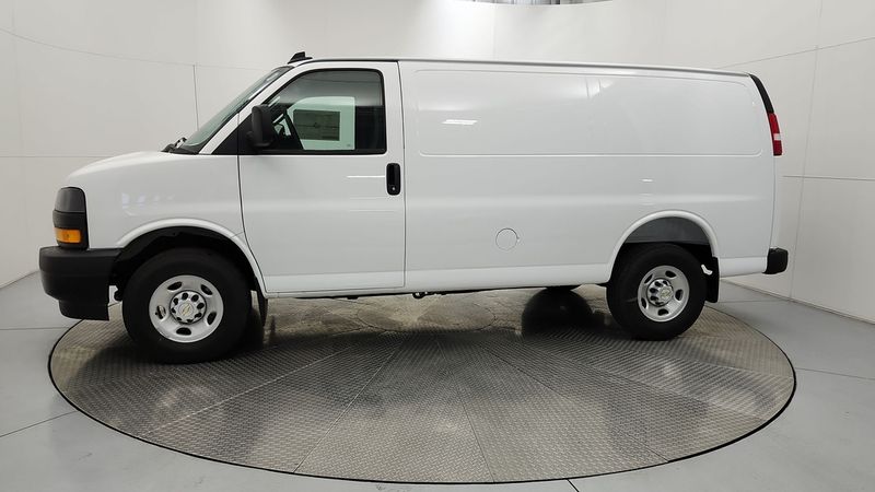 2025 Chevrolet Express Cargo Van