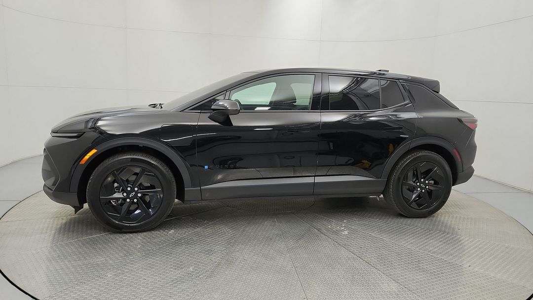 Used 2026 Chevrolet Equinox-EV LT 68081