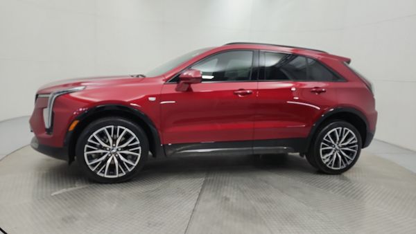 2025 Cadillac XT4