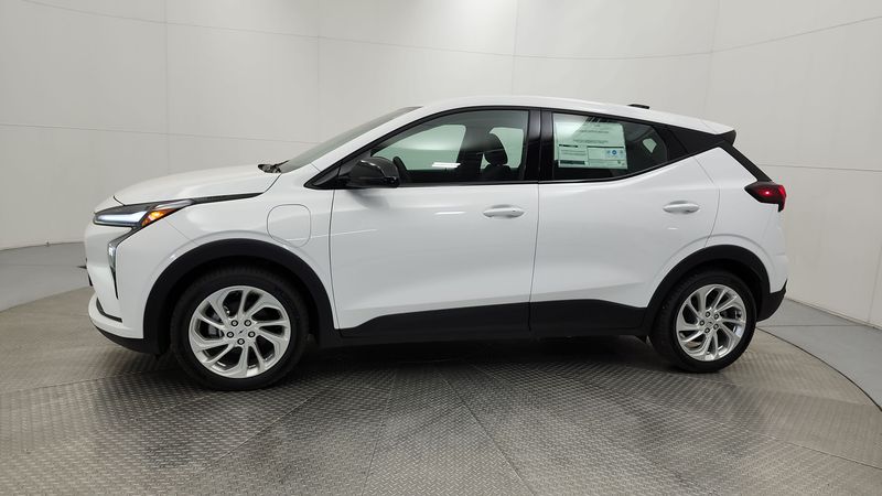 2027 Chevrolet Bolt