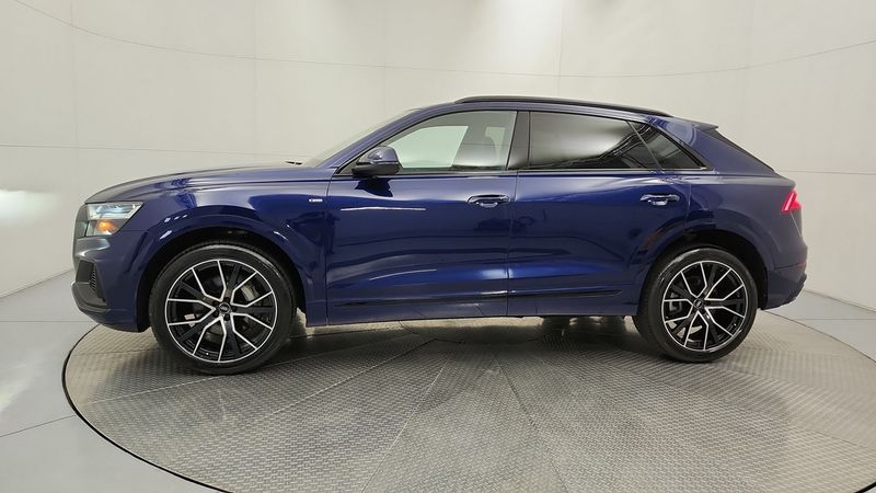 2019 Audi Q8