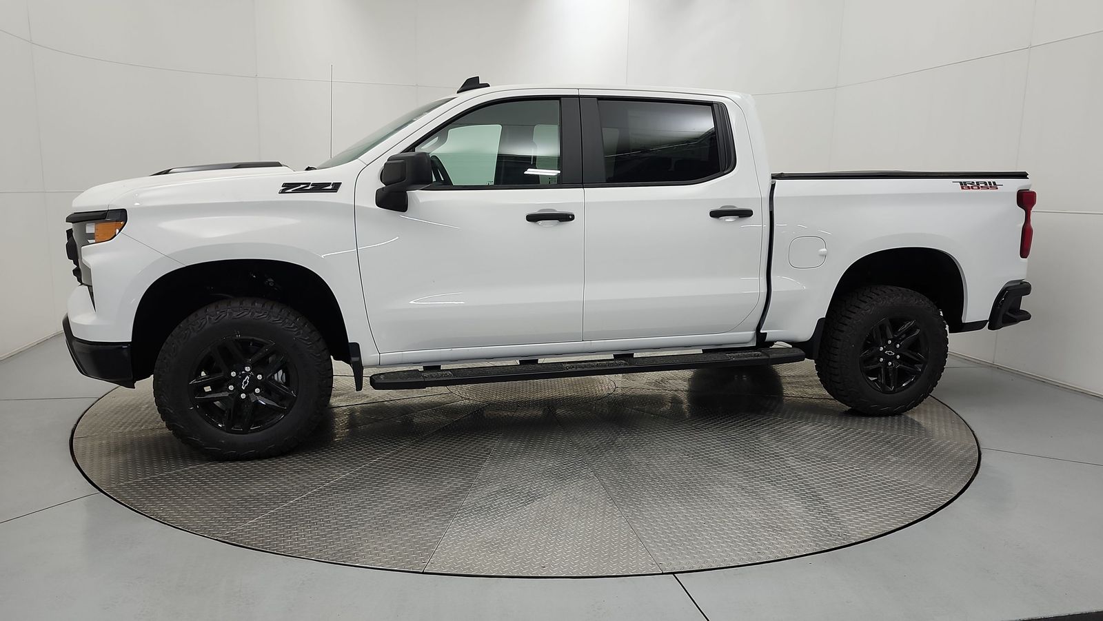 New 2026 Chevrolet Silverado-1500 Custom-Trail-Boss 69238