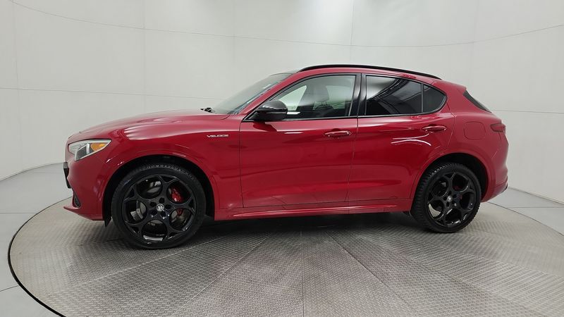 2022 Alfa Romeo Stelvio