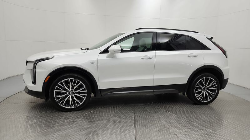 2024 Cadillac XT4
