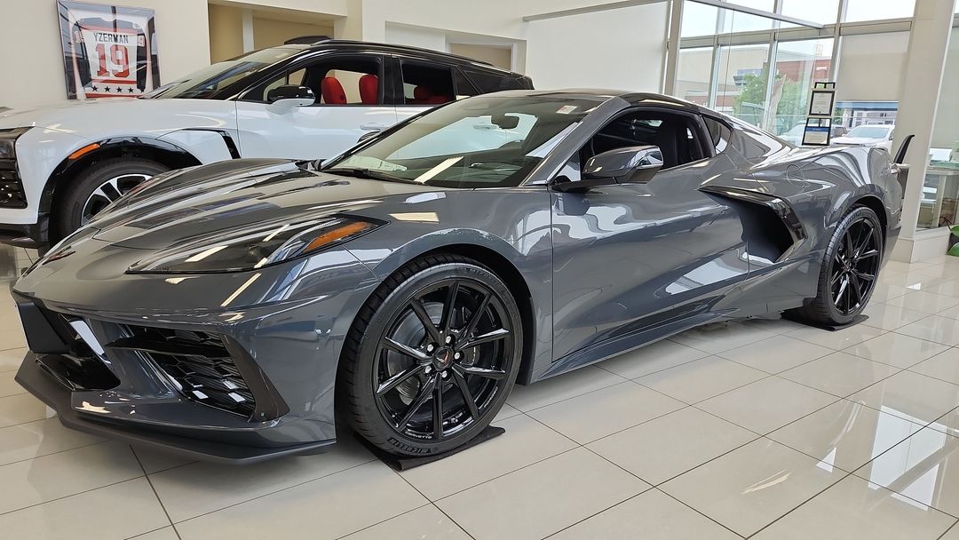 New 2027 Chevrolet Corvette 1LT 69847