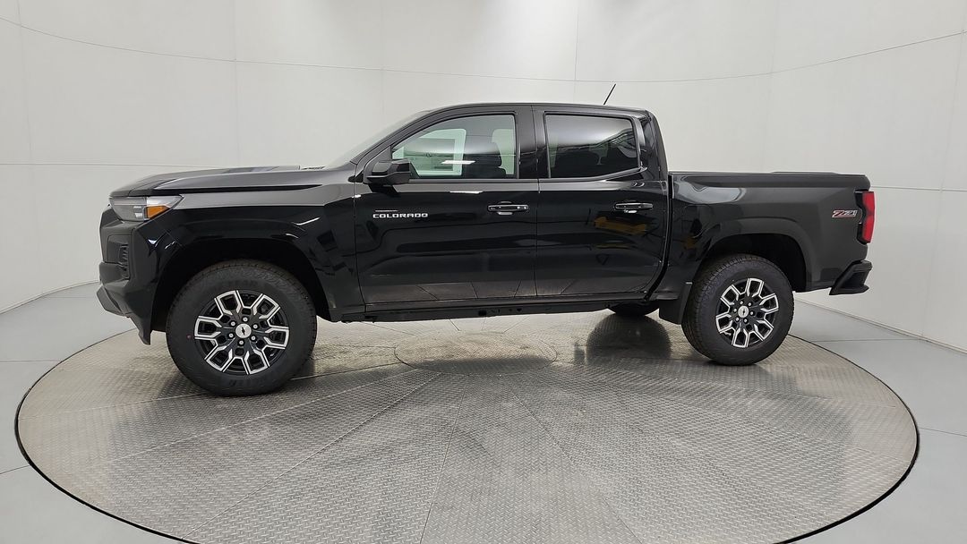 New 2026 Chevrolet Colorado 4WD-Z71 69892