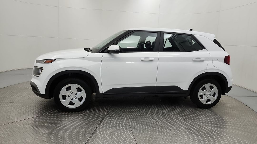 Used 2022 Hyundai Venue Essential 69934