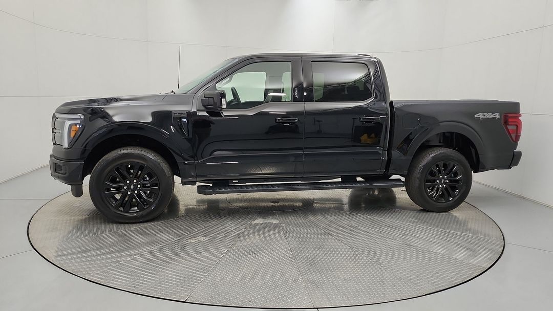 Used 2026 Ford F-150 LARIAT 69944