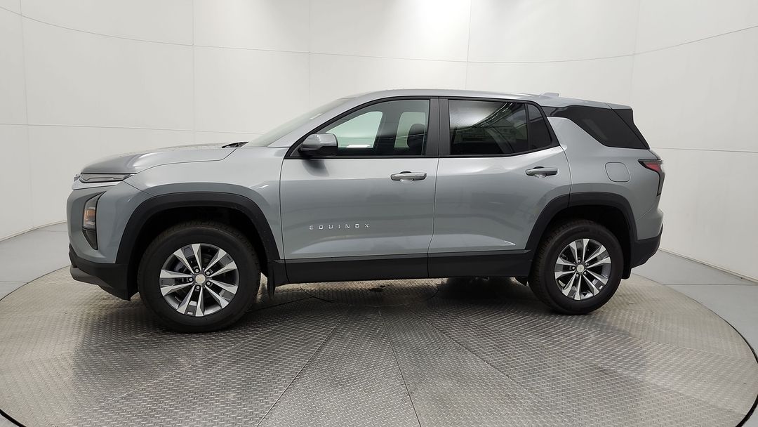 New 2027 Chevrolet Equinox AWD-LT 70256