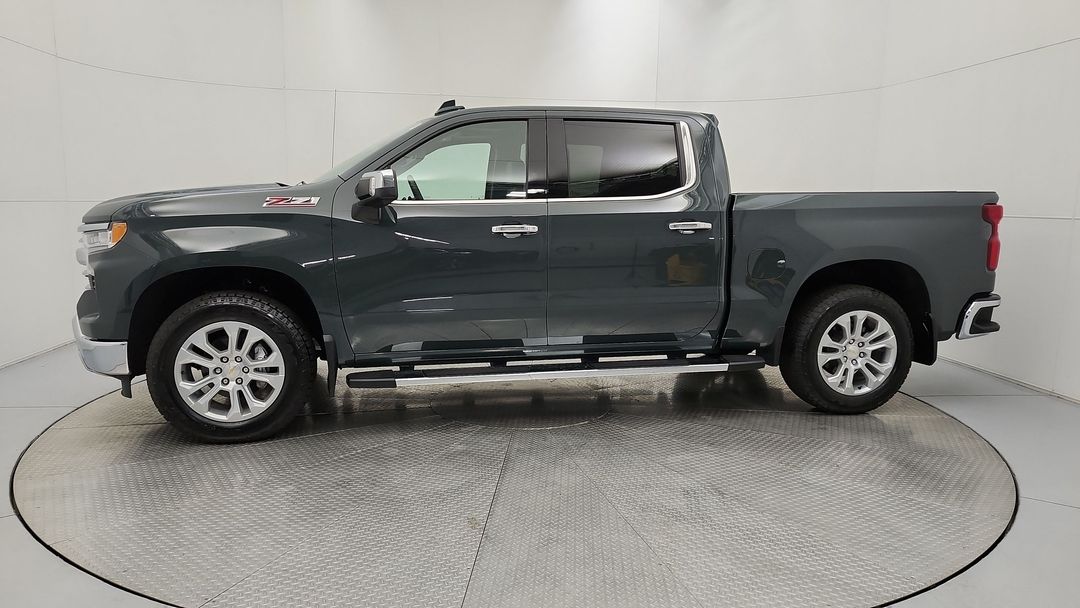 Used 2025 Chevrolet Silverado-1500 LTZ 70362