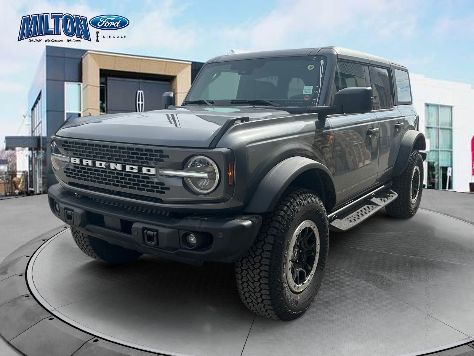 New 2026 Ford Bronco Badlands BR26001