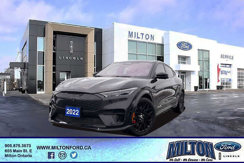 2022 Ford Mustang Mach-E