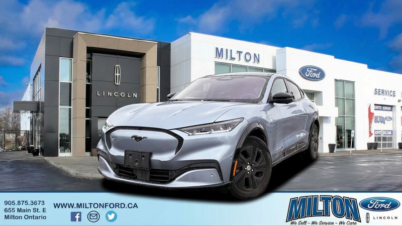 2022 Ford Mustang Mach-E