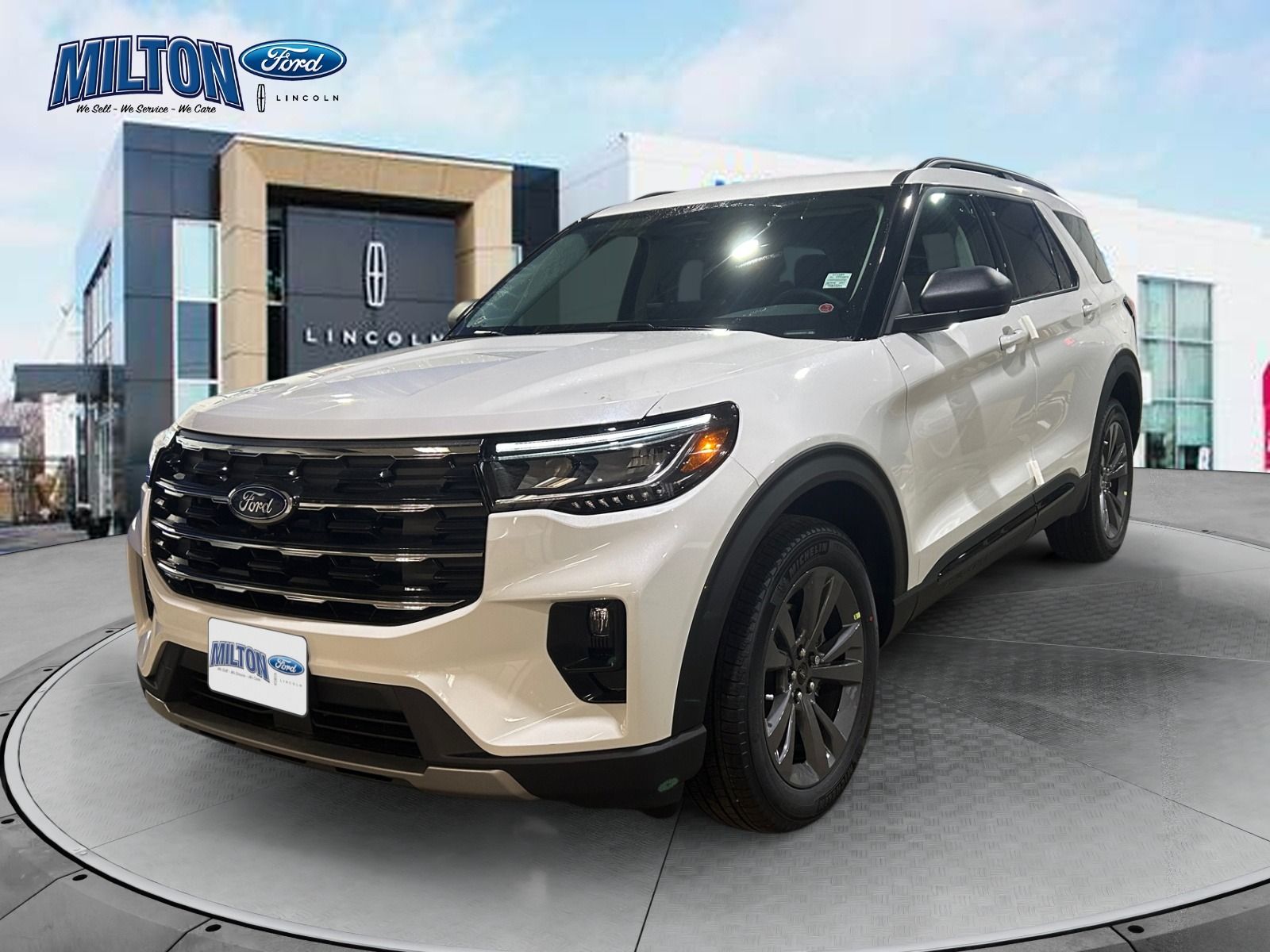 New 2026 Ford Explorer Active X26089