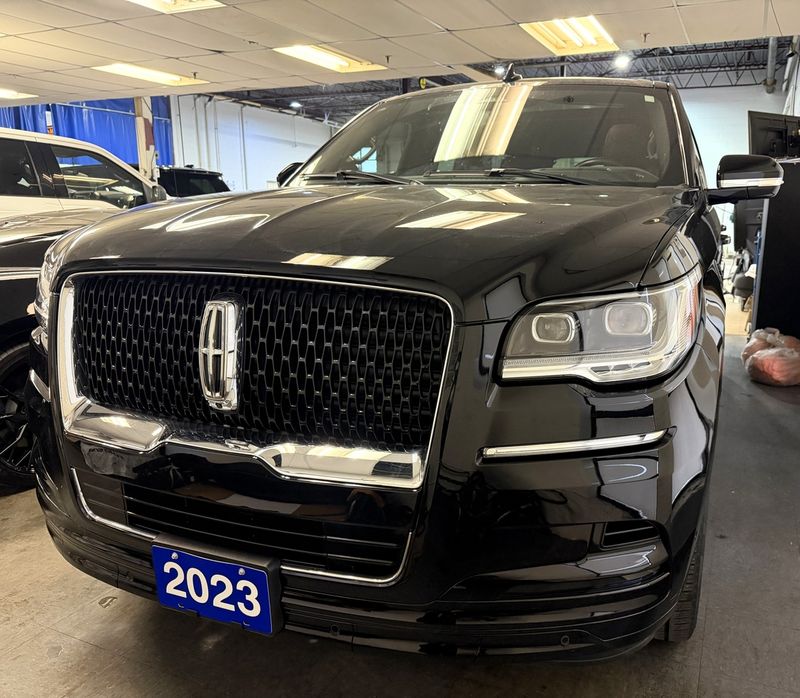 2023 Lincoln Navigator L