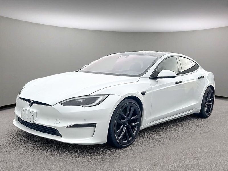 2022 Tesla Model S
