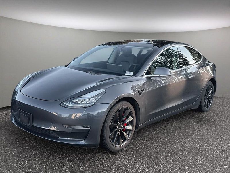 2020 Tesla Model 3