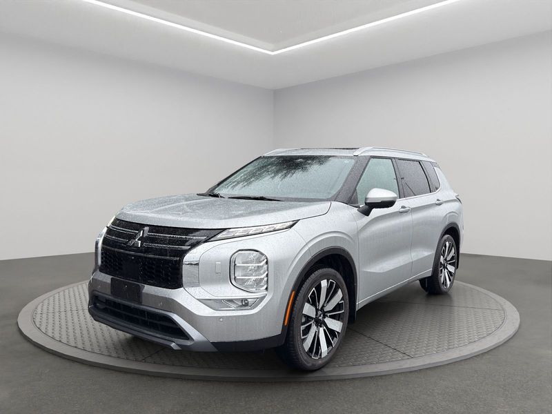 2025 Mitsubishi Outlander