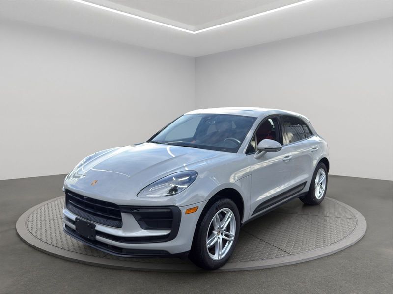 2023 Porsche Macan