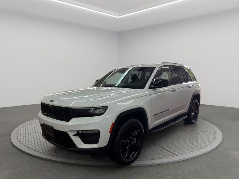 2024 Jeep Grand Cherokee