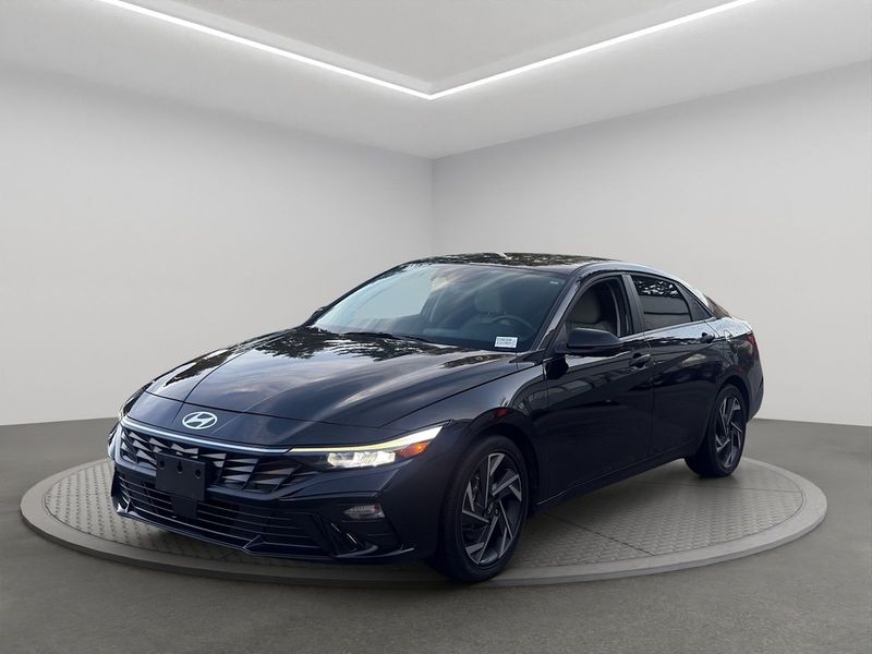 2024 Hyundai Elantra Hybrid