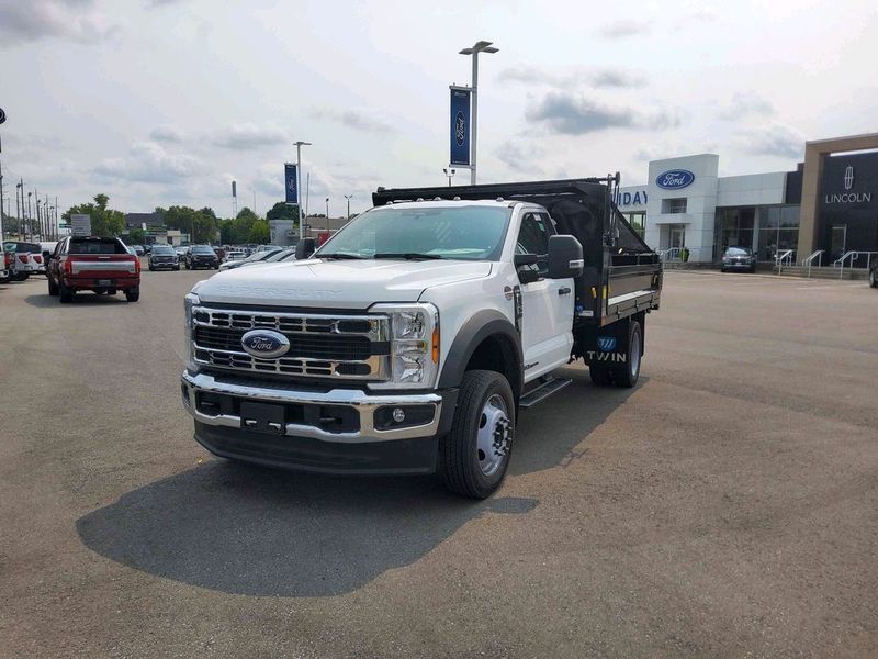 2024 Ford Super Duty F-550 DRW