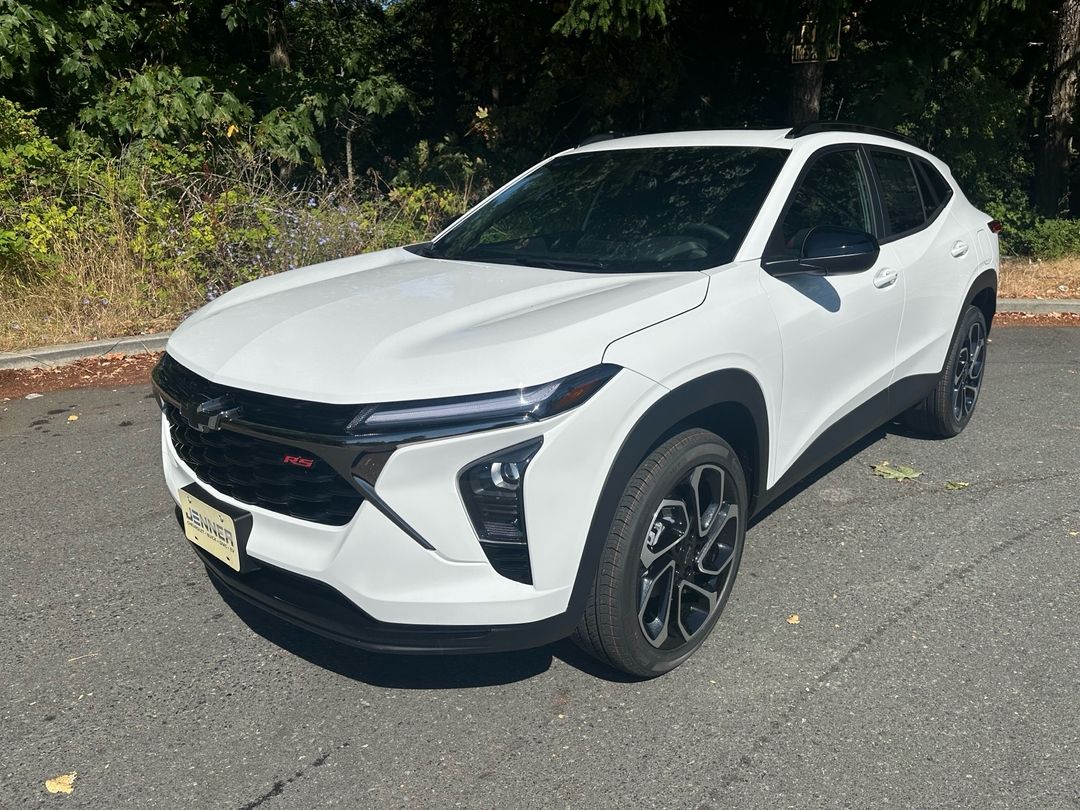 New 2026 Chevrolet Trax 2RS TR4622
