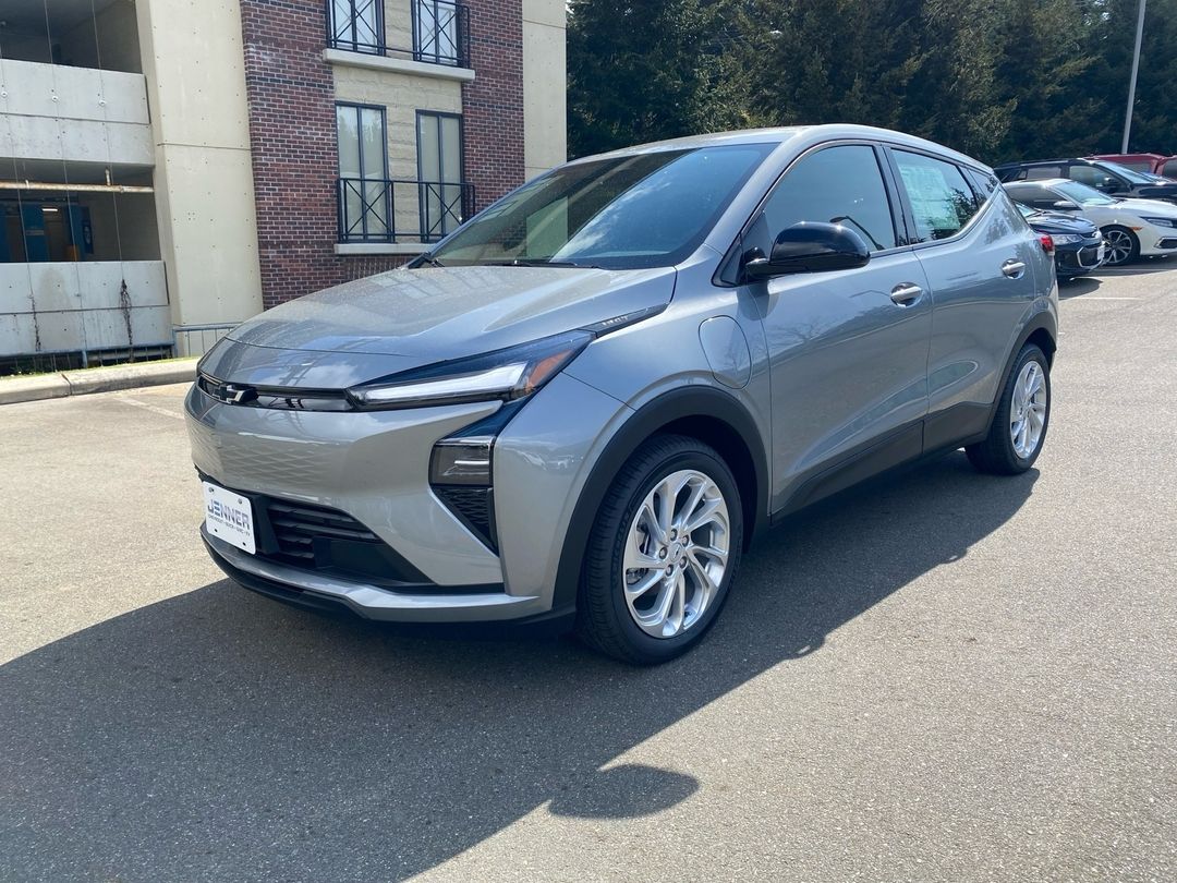 New 2027 Chevrolet Bolt LT BT8202