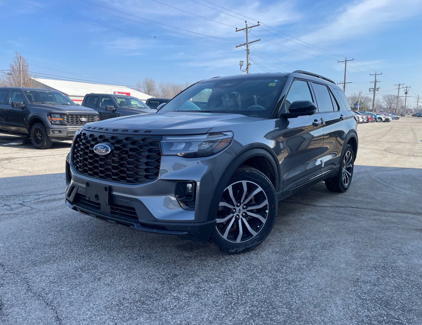 New 2026 Ford Explorer ST-Line JG050