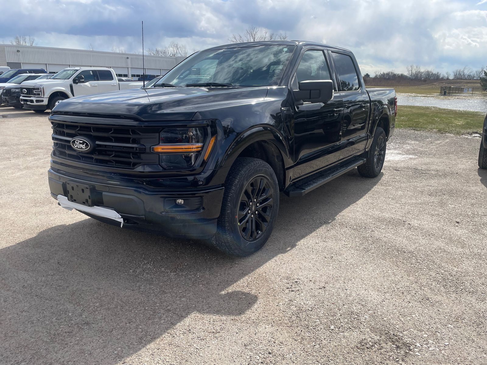 New 2026 Ford F-150 XLT MG021