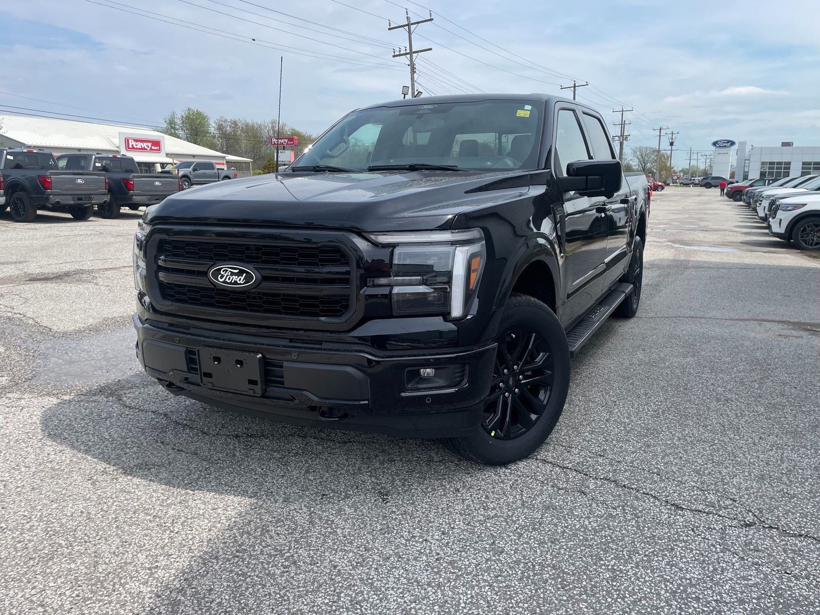 New 2026 Ford F-150 LARIAT MG070