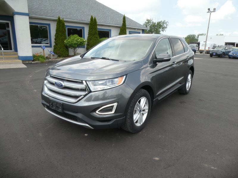 2016 Ford Edge