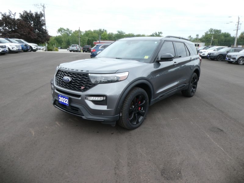 2022 Ford Explorer