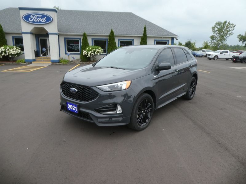 2021 Ford Edge