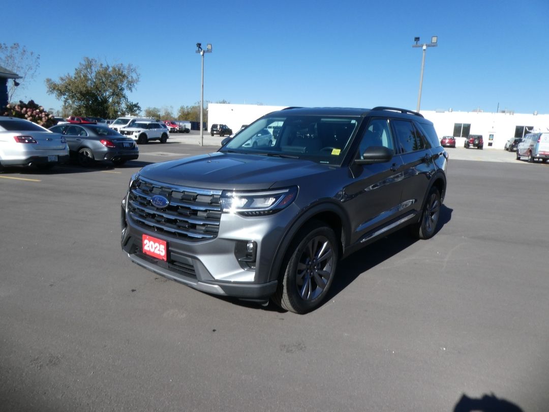 Used 2025 Ford Explorer Active 97879