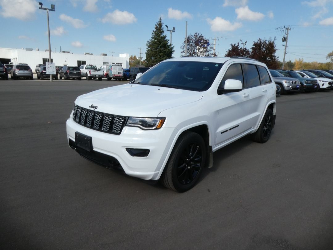 Used 2020 Jeep Grand Cherokee Altitude (AC418F) Essex, ON | Ken Knapp Ford