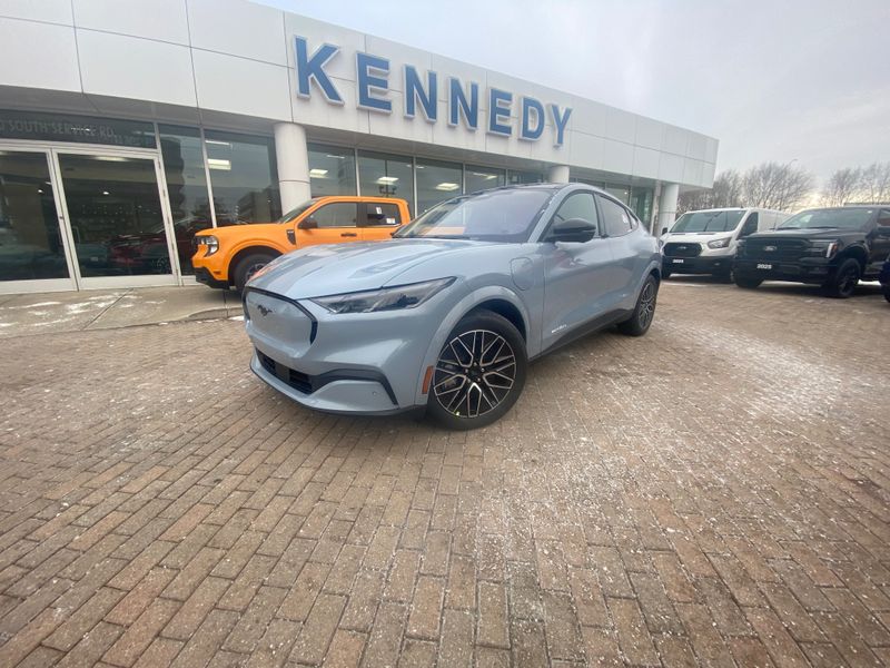 2025 Ford Mustang Mach-E