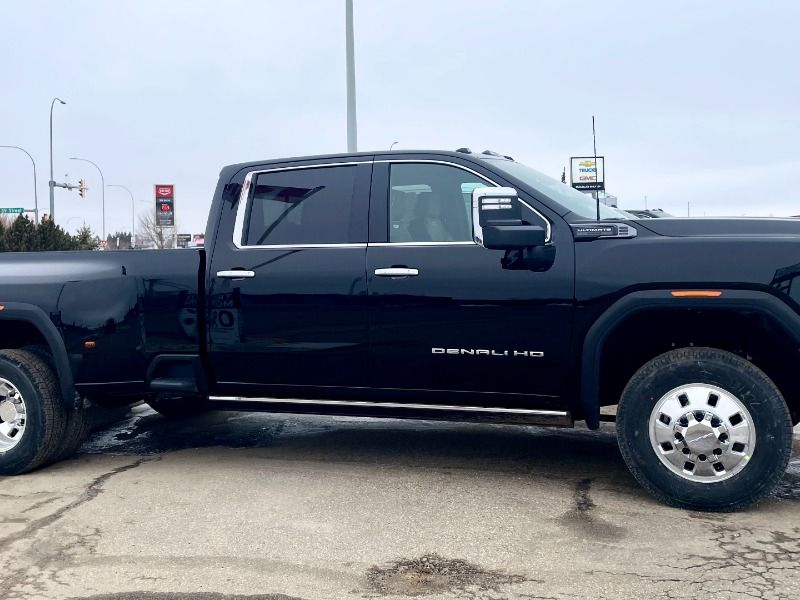 2026 GMC Sierra 3500HD