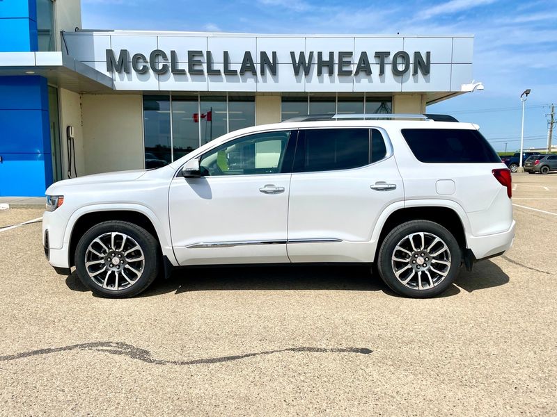 2022 GMC Acadia