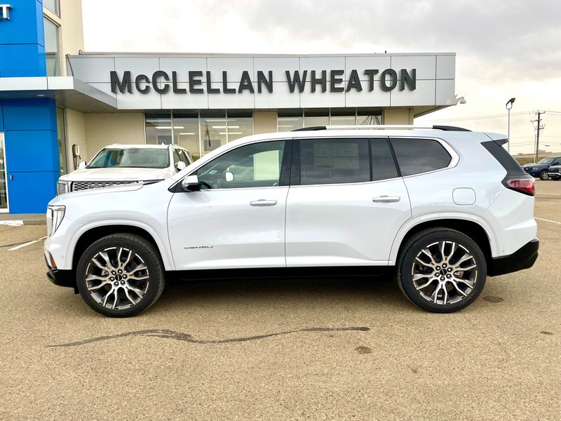 2027 GMC Acadia