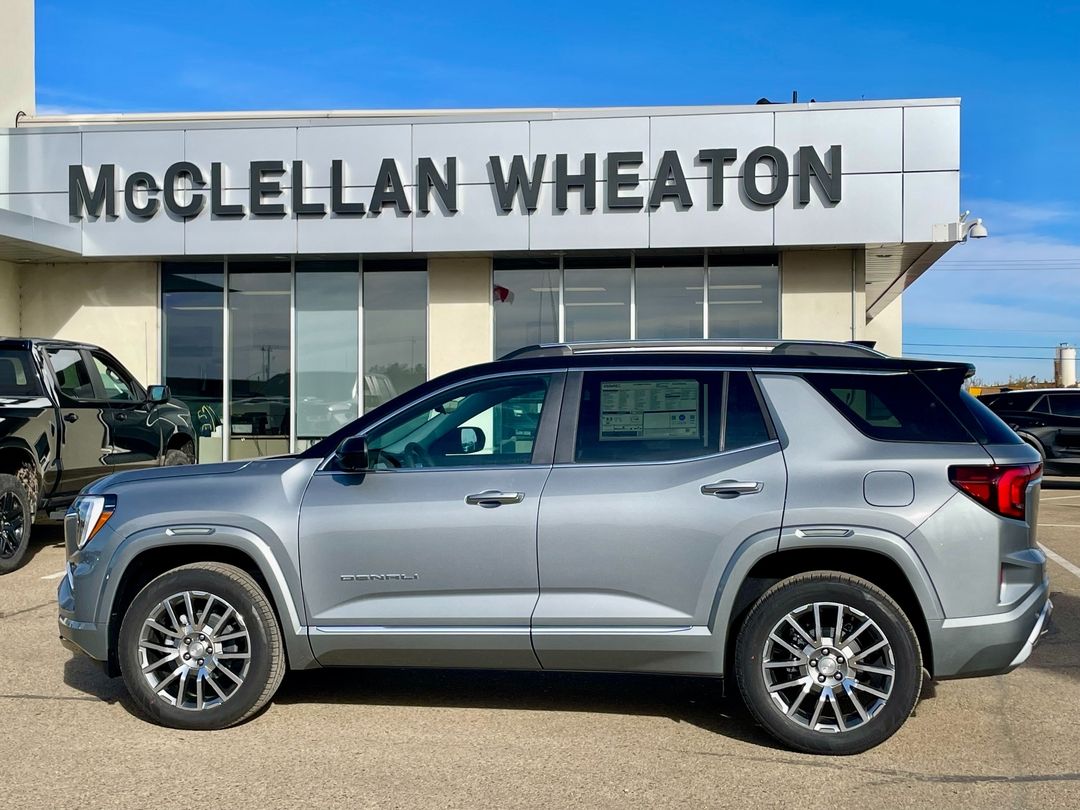 New 2027 GMC Terrain AWD-Denali V8867
