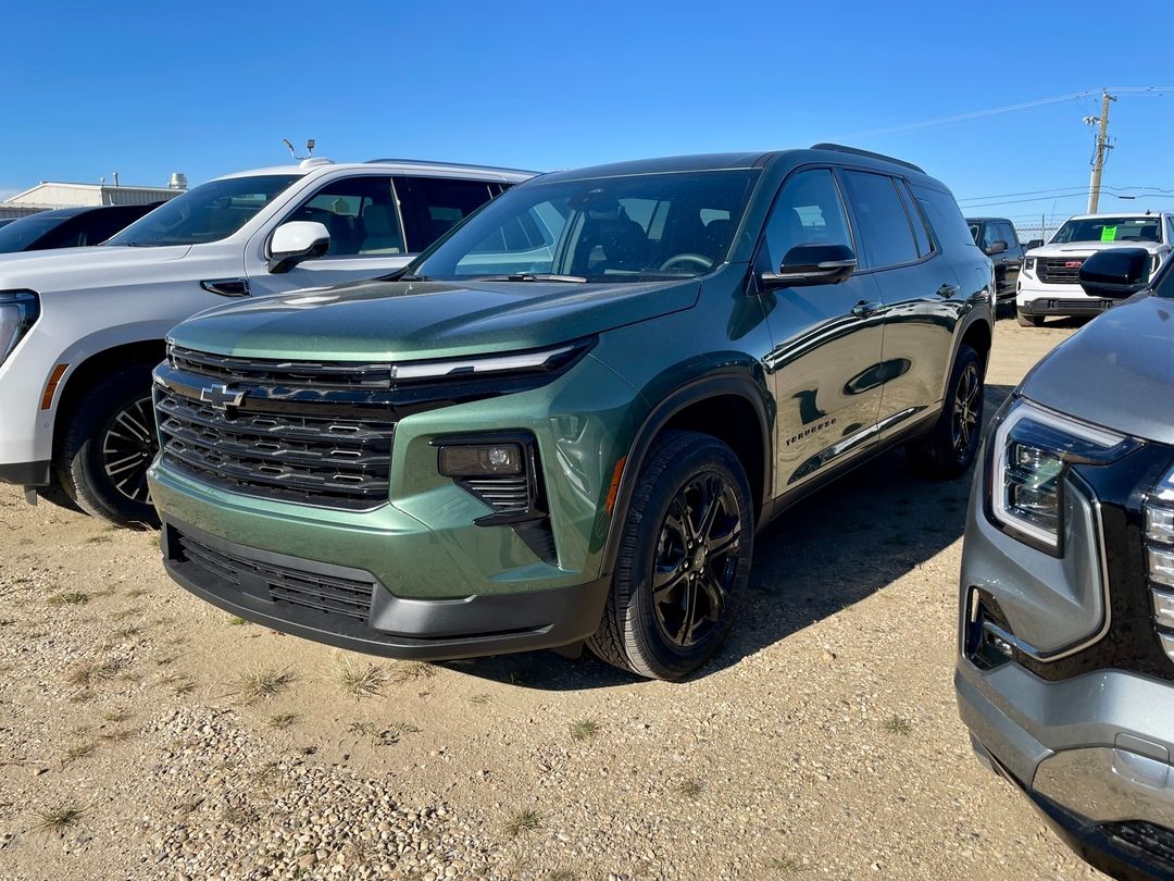 New 2027 Chevrolet Traverse LT V5090